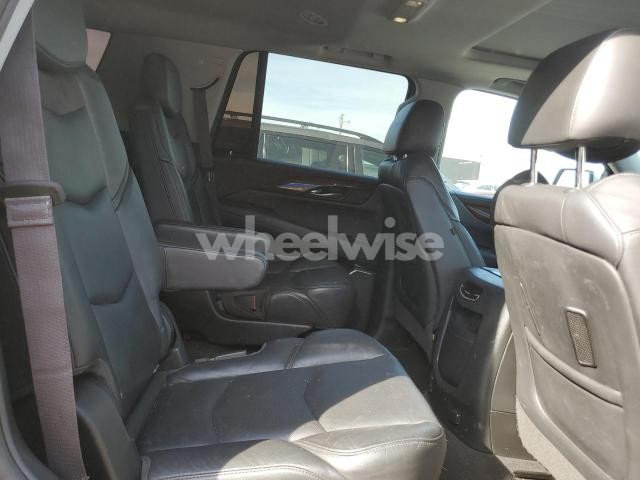 Photo 4 of 2016 CADILLAC ESCALADE LUXURY (VIN 1GYS4BKJXGR136005)
