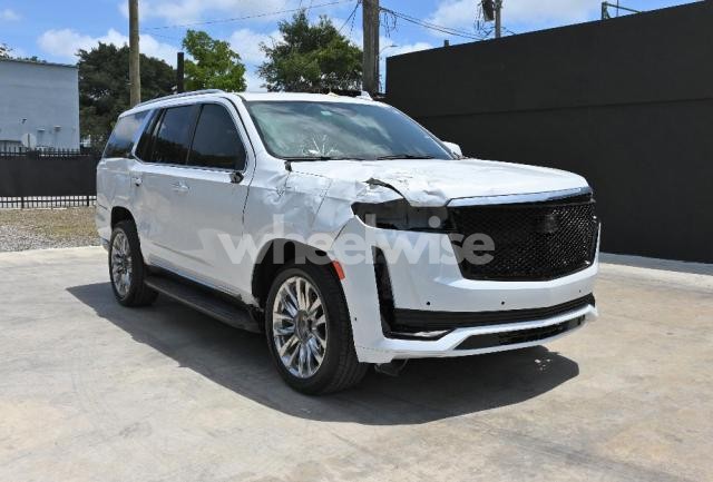 Photo 6 of 2021 CADILLAC ESCALADE PREMIUM LUXURY (VIN 1GYS4BKL9MR310790)