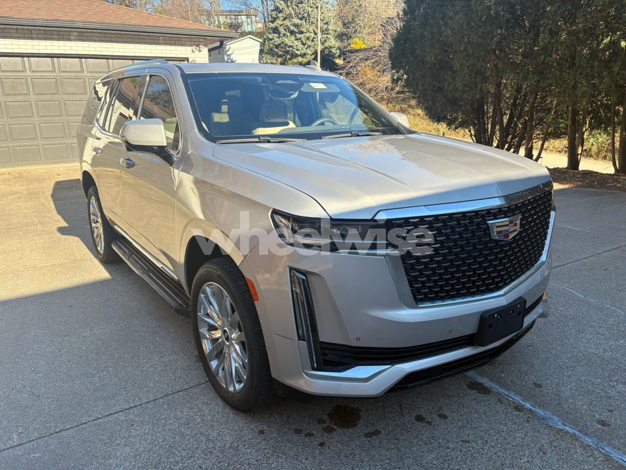 2024 CADILLAC ESCALADE PREMIUM LUXURY (VIN 1GYS4BKL9RR241428) main photo