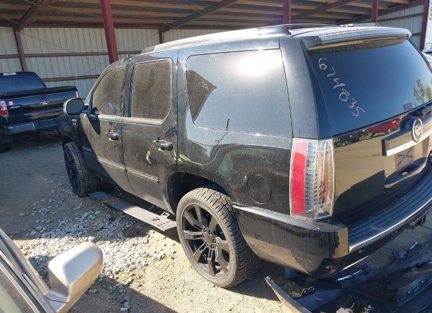 Photo 3 of 2012 Cadillac Escalade PREMIUM (VIN 1GYS4CEF4CR286893)