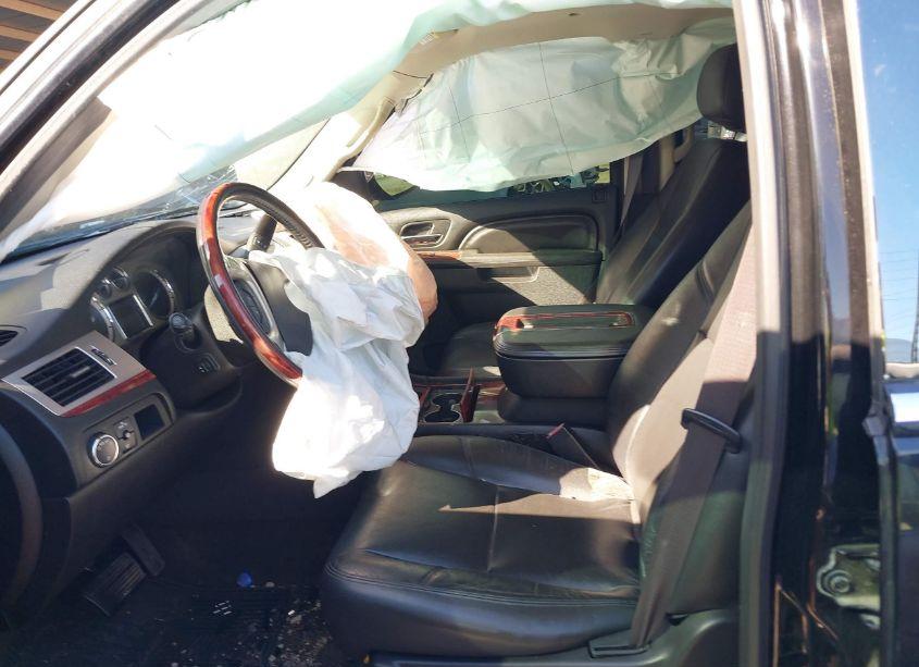 Photo 5 of 2012 Cadillac Escalade PREMIUM (VIN 1GYS4CEF4CR286893)