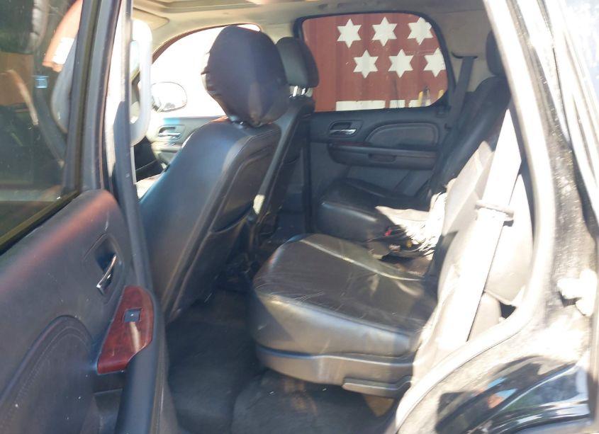 Photo 8 of 2011 Cadillac Escalade PREMIUM (VIN 1GYS4CEF5BR321648)