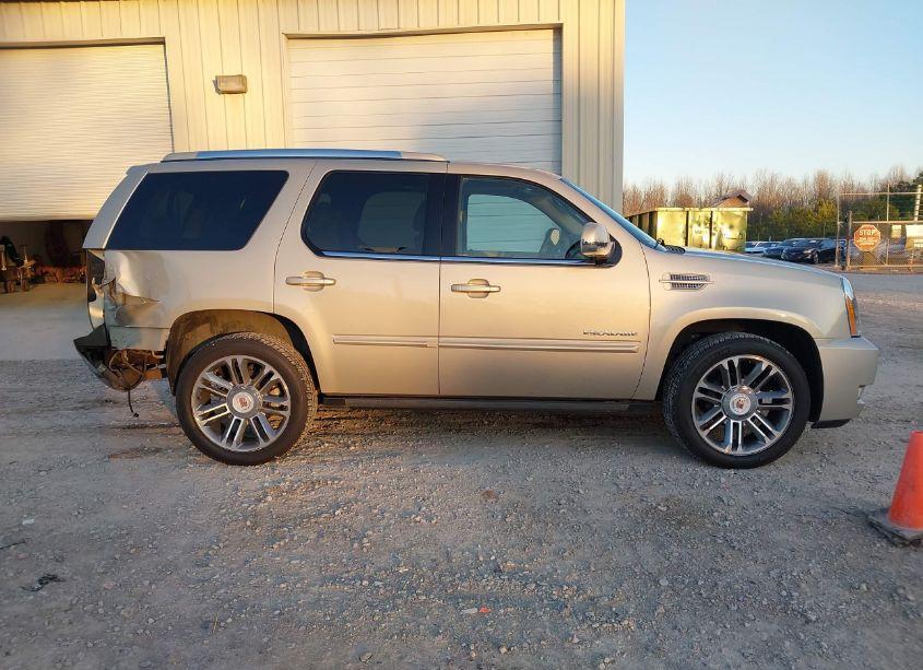 Photo 13 of 2012 Cadillac Escalade PREMIUM (VIN 1GYS4CEF8CR207676)