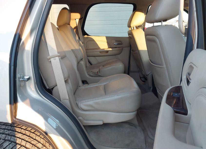 Photo 8 of 2012 Cadillac Escalade PREMIUM (VIN 1GYS4CEF8CR207676)