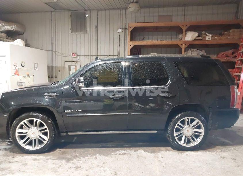 Photo 14 of 2013 Cadillac Escalade PREMIUM (VIN 1GYS4CEFXDR209348)