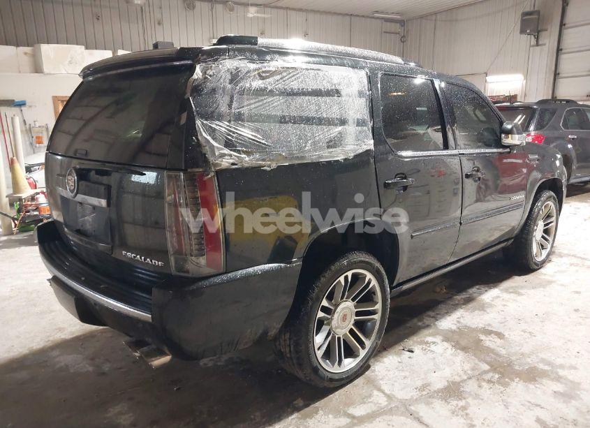 Photo 4 of 2013 Cadillac Escalade PREMIUM (VIN 1GYS4CEFXDR209348)