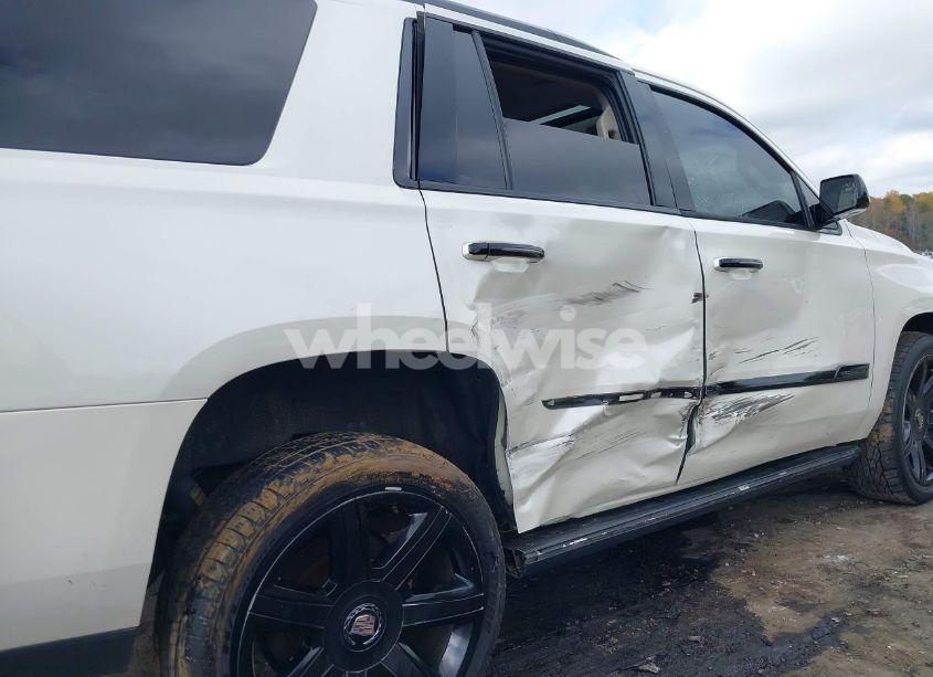 Photo 17 of 2015 Cadillac Escalade PREMIUM (VIN 1GYS4CKJ2FR284735)