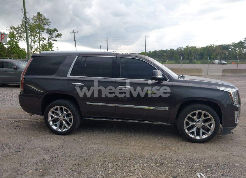 Photo 13 of 2016 Cadillac Escalade PREMIUM COLLECTION (VIN 1GYS4CKJ7GR260450)