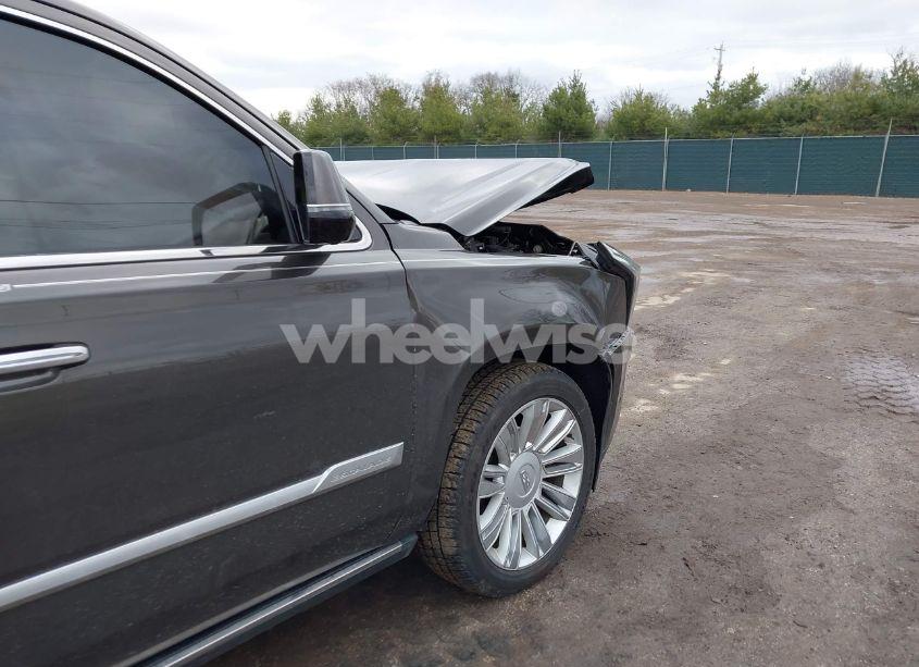 Photo 6 of 2020 Cadillac Escalade 4WD PLATINUM (VIN 1GYS4DKJ1LR109670)