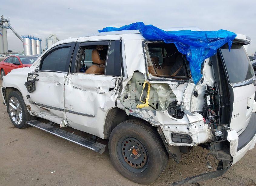 Photo 6 of 2017 Cadillac Escalade PLATINUM (VIN 1GYS4DKJ7HR277904)