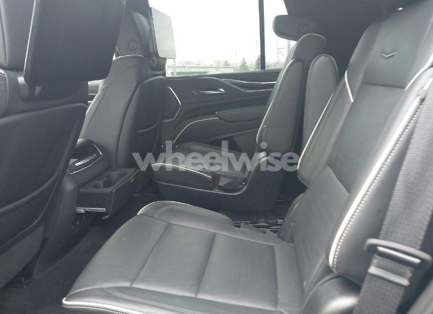 Photo 8 of 2023 Cadillac Escalade 4WD SPORT (VIN 1GYS4EKL4PR215611)