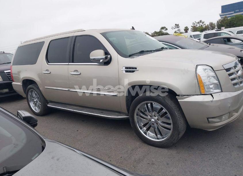 Photo 13 of 2013 Cadillac Escalade ESV STANDARD (VIN 1GYS4GEF2DR216804)