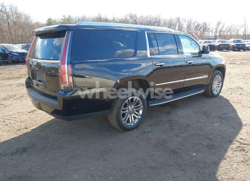 Photo 4 of 2020 Cadillac Escalade ESV 4WD (VIN 1GYS4GKJ2LR270689)