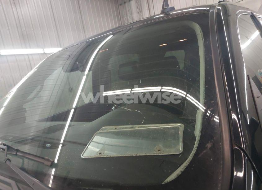 Photo 18 of 2011 Cadillac Escalade ESV LUXURY (VIN 1GYS4HEFXBR157097)