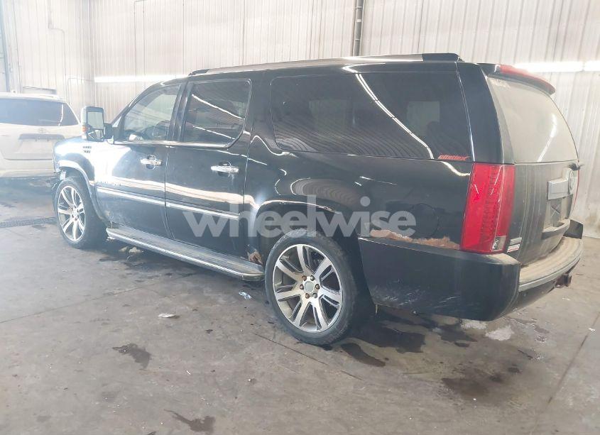 Photo 3 of 2011 Cadillac Escalade ESV LUXURY (VIN 1GYS4HEFXBR157097)