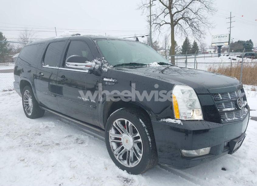 2012 Cadillac Escalade ESV PREMIUM (VIN 1GYS4JEF0CR310045) main photo