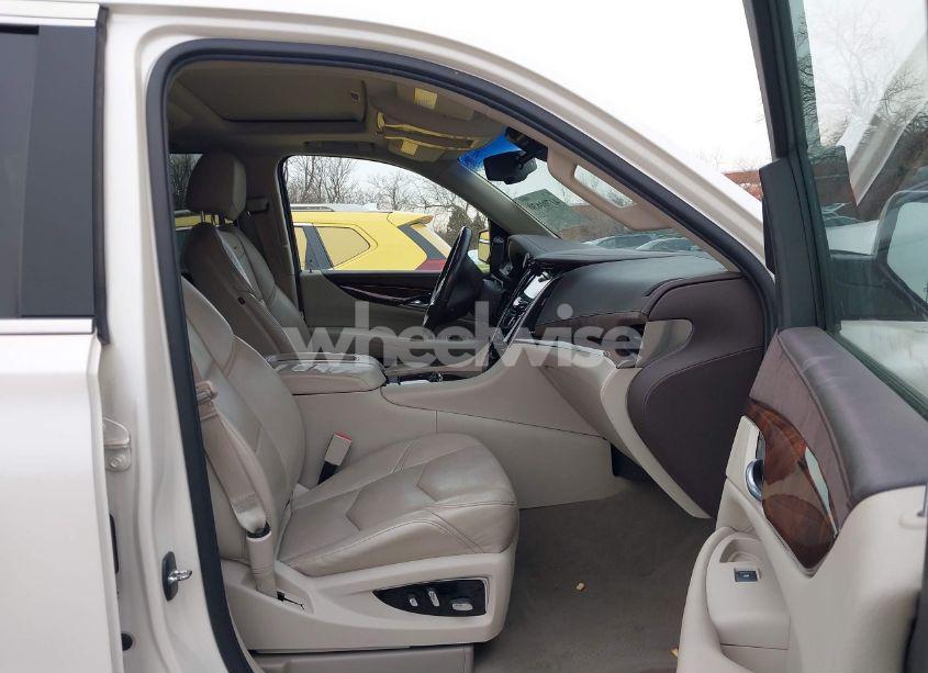 Photo 5 of 2015 Cadillac Escalade ESV PREMIUM (VIN 1GYS4JKJ1FR214535)