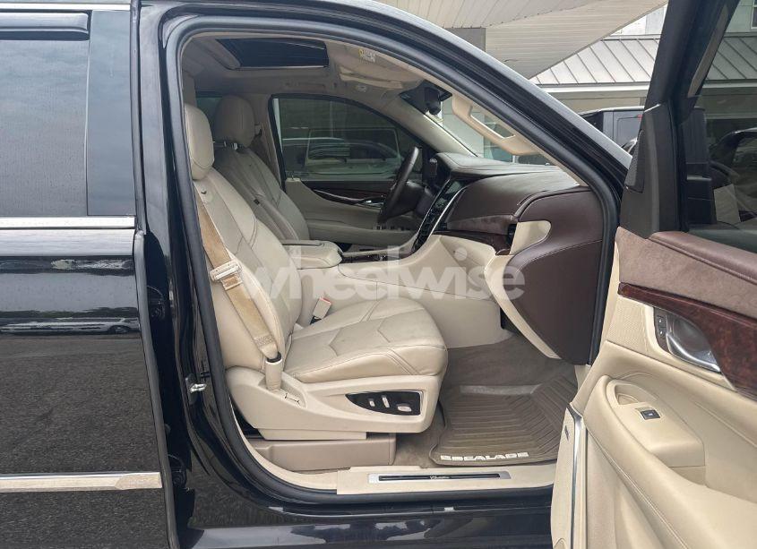 Photo 5 of 2015 Cadillac Escalade ESV PREMIUM (VIN 1GYS4JKJ1FR272533)