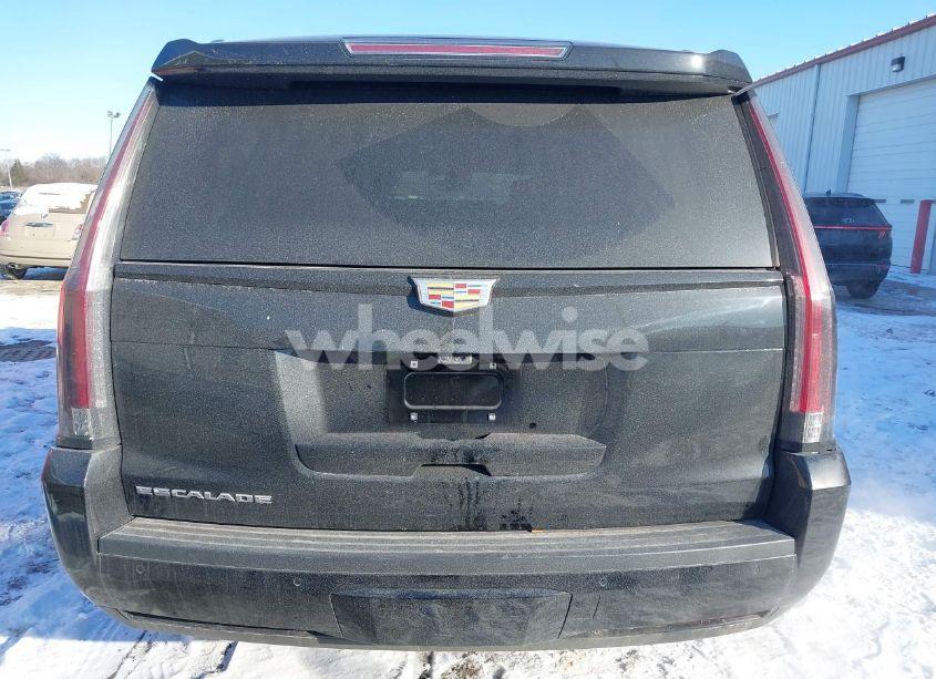 Photo 17 of 2020 Cadillac Escalade ESV (VIN 1GYS4JKJ2LR231968)