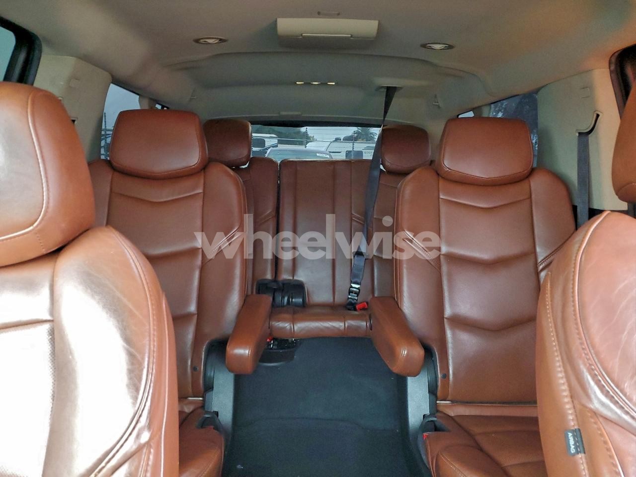 Photo 10 of 2015 CADILLAC ESCALADE ESV PREMIUM (VIN 1GYS4JKJ8FR293766)