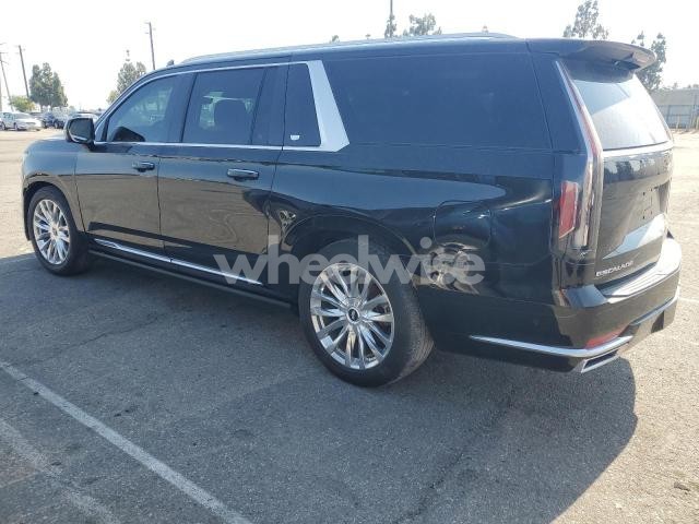 Photo 4 of 2022 CADILLAC ESCALADE ESV PREMIUM LUXURY (VIN 1GYS4LKLXNR248162)