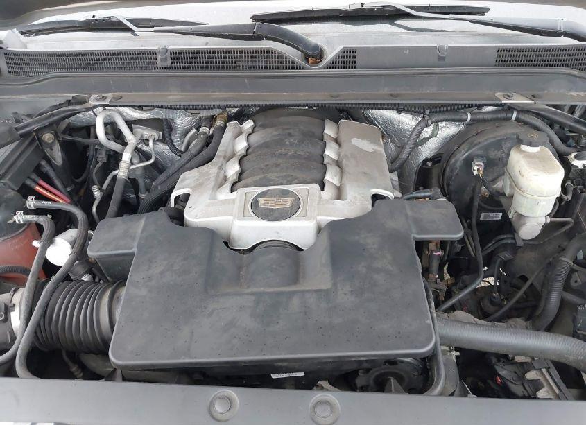 Photo 10 of 2015 Cadillac Escalade LUXURY (VIN 1GYS4MKJ3FR657836)