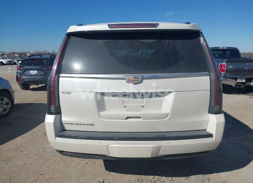 Photo 16 of 2015 Cadillac Escalade LUXURY (VIN 1GYS4MKJ4FR632752)