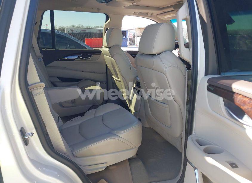 Photo 8 of 2015 Cadillac Escalade LUXURY (VIN 1GYS4MKJ4FR632752)