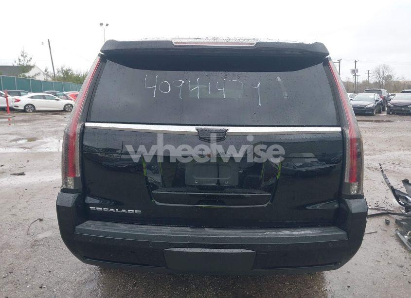 Photo 17 of 2015 Cadillac Escalade LUXURY (VIN 1GYS4MKJ5FR528836)