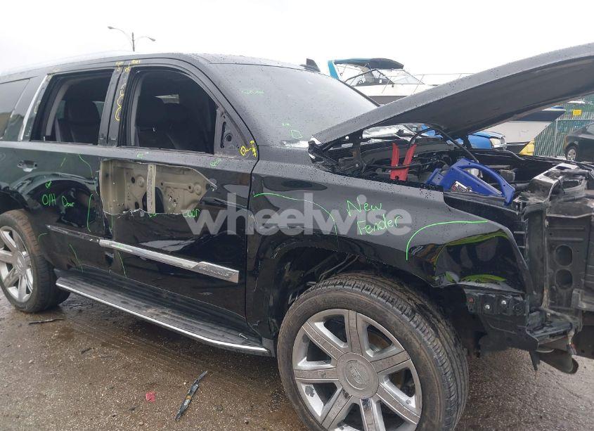 Photo 6 of 2015 Cadillac Escalade LUXURY (VIN 1GYS4MKJ5FR528836)