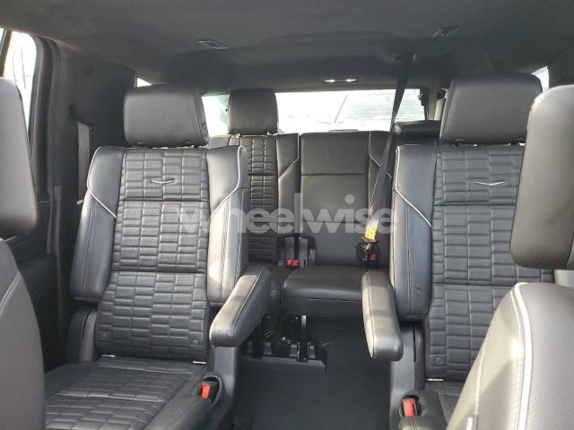 Photo 5 of 2021 CADILLAC ESCALADE ESV PREMIUM LUXURY PLATINUM (VIN 1GYS4MKLXMR343647)