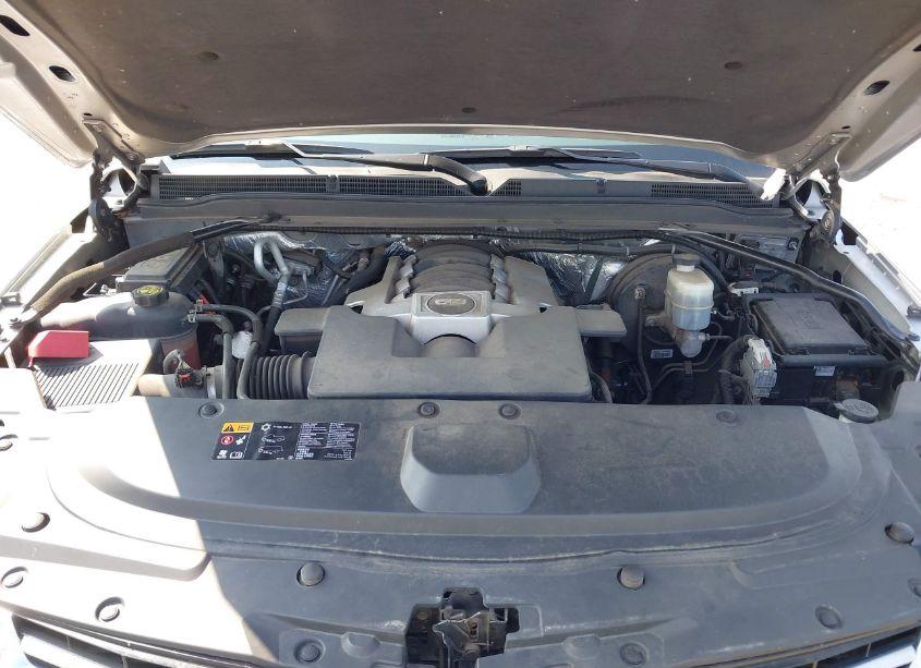 Photo 10 of 2015 Cadillac Escalade PLATINUM (VIN 1GYS4PKJ2FR570463)