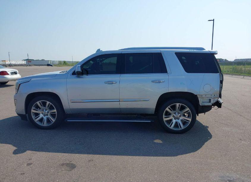 Photo 14 of 2015 Cadillac Escalade PLATINUM (VIN 1GYS4PKJ2FR570463)