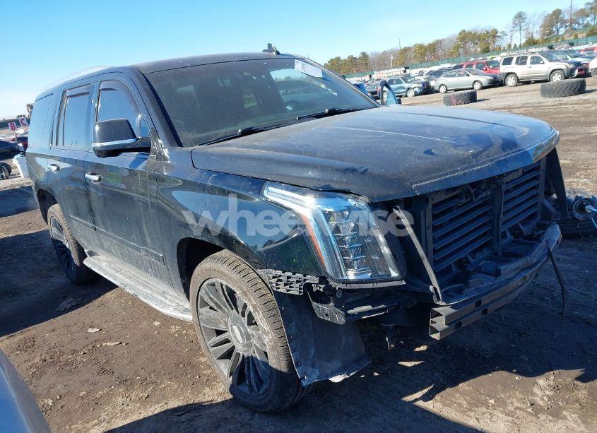 2015 Cadillac Escalade PLATINUM (VIN 1GYS4PKJ4FR557066) main photo