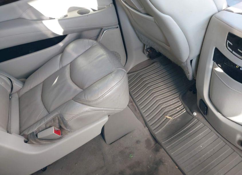 Photo 8 of 2015 Cadillac Escalade ESV LUXURY (VIN 1GYS4SKJ1FR746342)