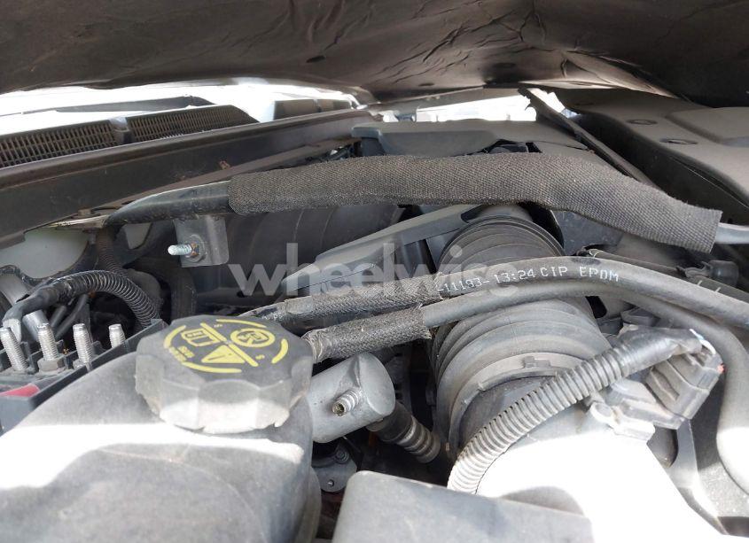 Photo 10 of 2015 Cadillac Escalade ESV PREMIUM (VIN 1GYS4TKJ6FR540780)