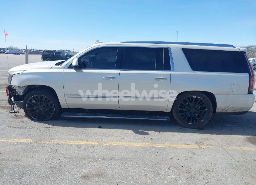 Photo 14 of 2015 Cadillac Escalade ESV PLATINUM (VIN 1GYS4UKJ1FR734591)