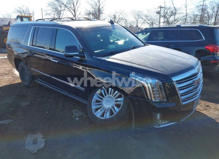 2015 Cadillac Escalade ESV PLATINUM (VIN 1GYS4UKJ4FR732544) main photo