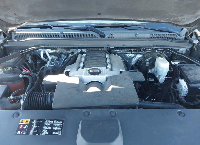 Photo 10 of 2015 Cadillac Escalade ESV PLATINUM (VIN 1GYS4UKJ6FR720718)