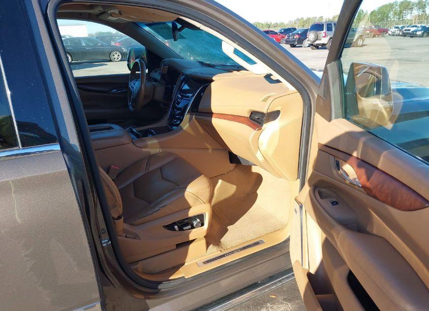 Photo 5 of 2015 Cadillac Escalade ESV PLATINUM (VIN 1GYS4UKJ6FR720718)