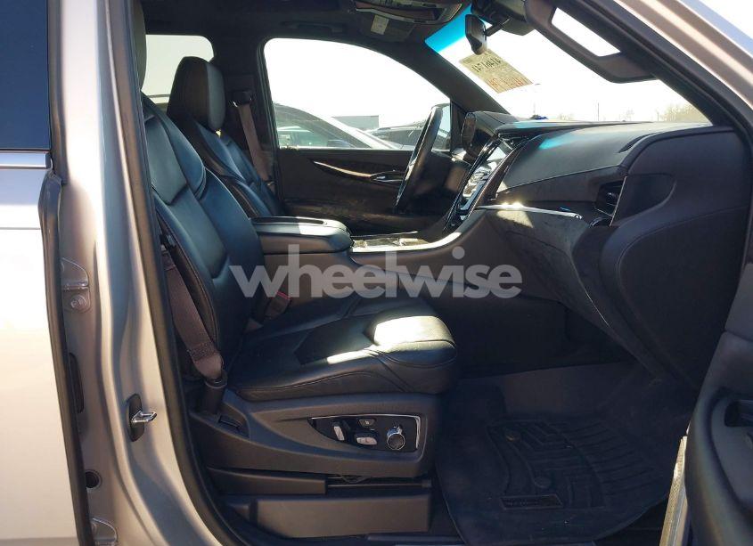 Photo 5 of 2015 Cadillac Escalade ESV PLATINUM (VIN 1GYS4UKJ8FR604291)