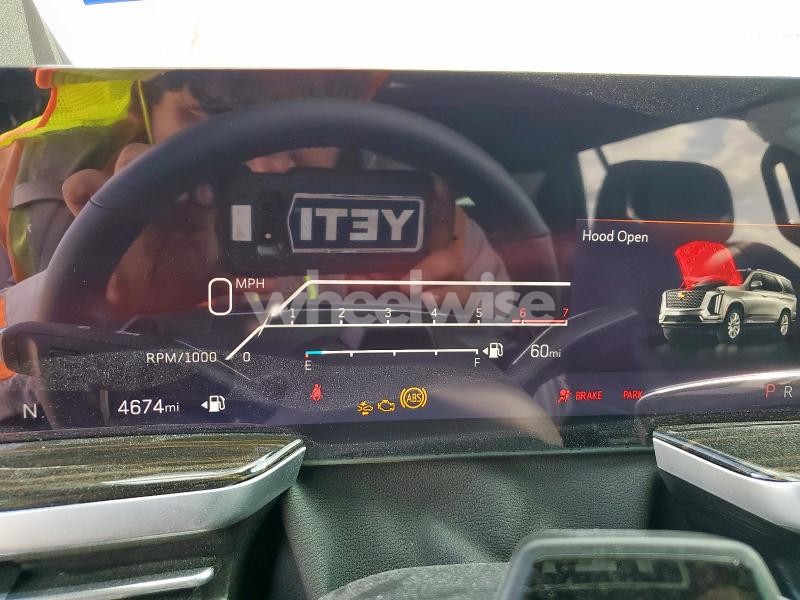 Photo 2 of 2025 CADILLAC ESCALADE LUXURY (VIN 1GYS8ARL2SR227199)