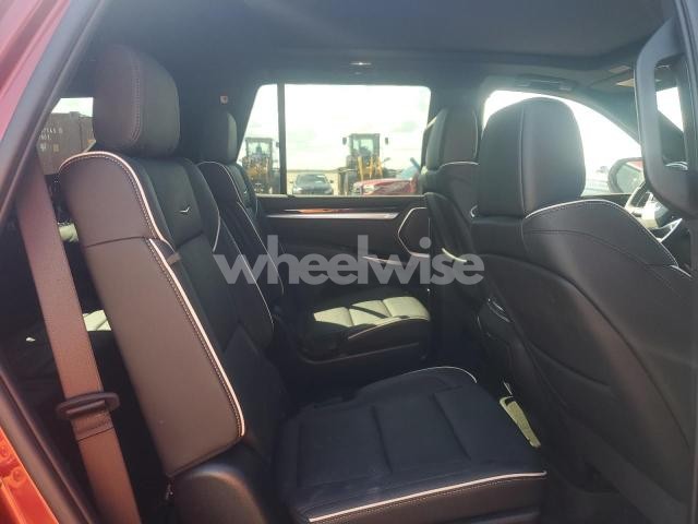 Photo 8 of 2025 CADILLAC ESCALADE PREMIUM LUXURY (VIN 1GYS9BRL9SR312768)