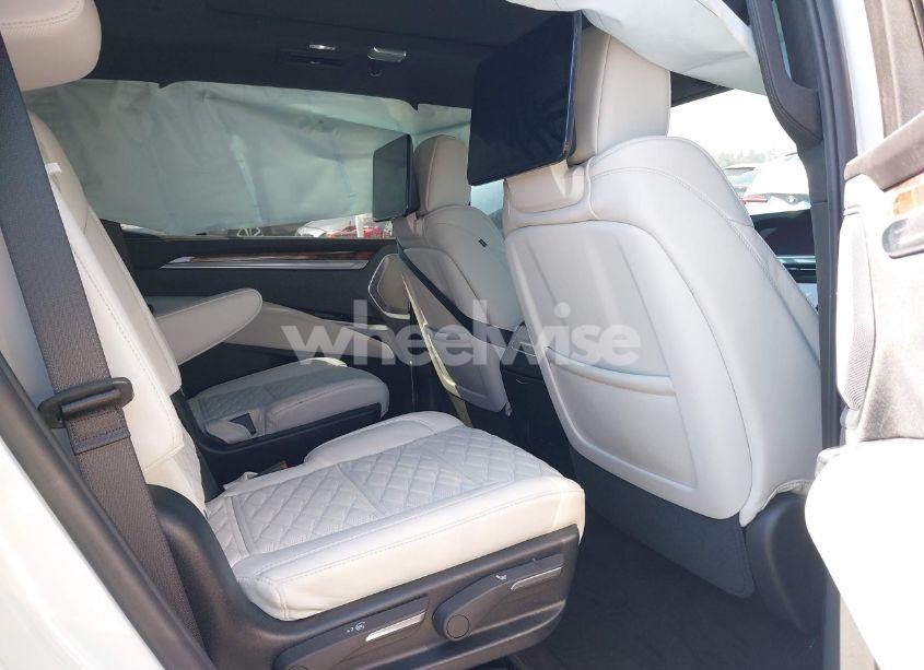 Photo 8 of 2025 Cadillac Escalade SPORT PLATINUM (VIN 1GYS9GRL7SR168408)