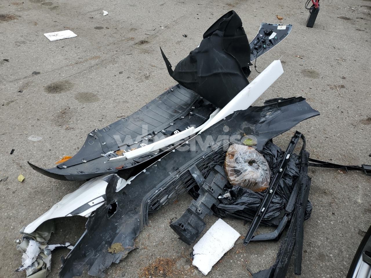 Photo 13 of 2025 CADILLAC ESCALADE ESV SPORT (VIN 1GYS9PRLXSR146161)