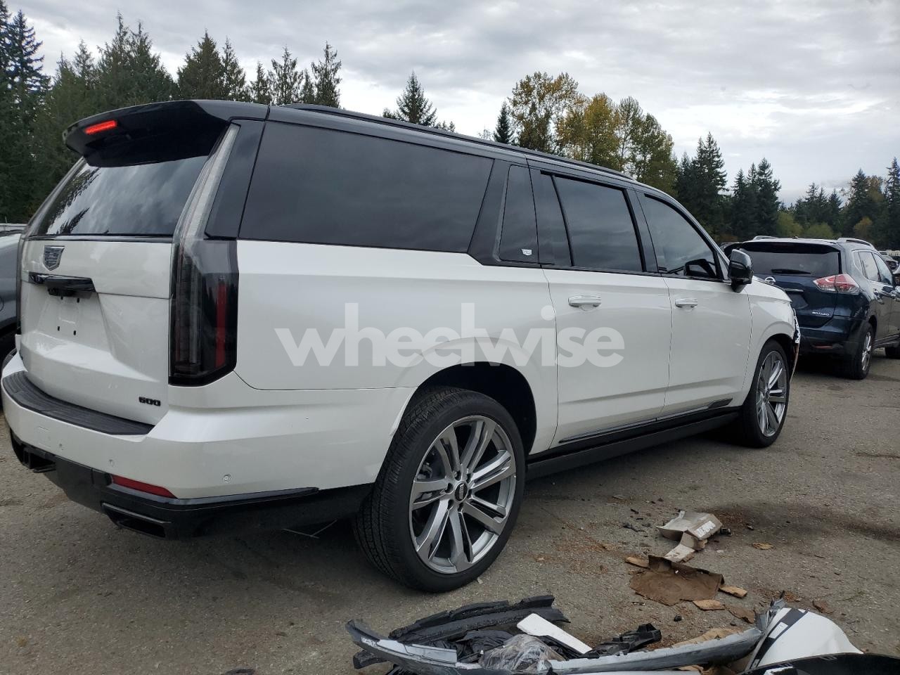 Photo 3 of 2025 CADILLAC ESCALADE ESV SPORT (VIN 1GYS9PRLXSR146161)