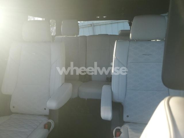 Photo 2 of 2025 CADILLAC ESCALADE ESV SPORT PLATINUM (VIN 1GYS9RRLXSR321956)