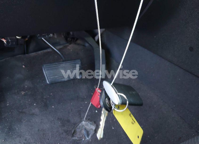 Photo 11 of 2010 Cadillac Escalade STANDARD (VIN 1GYUCAEF4AR226514)