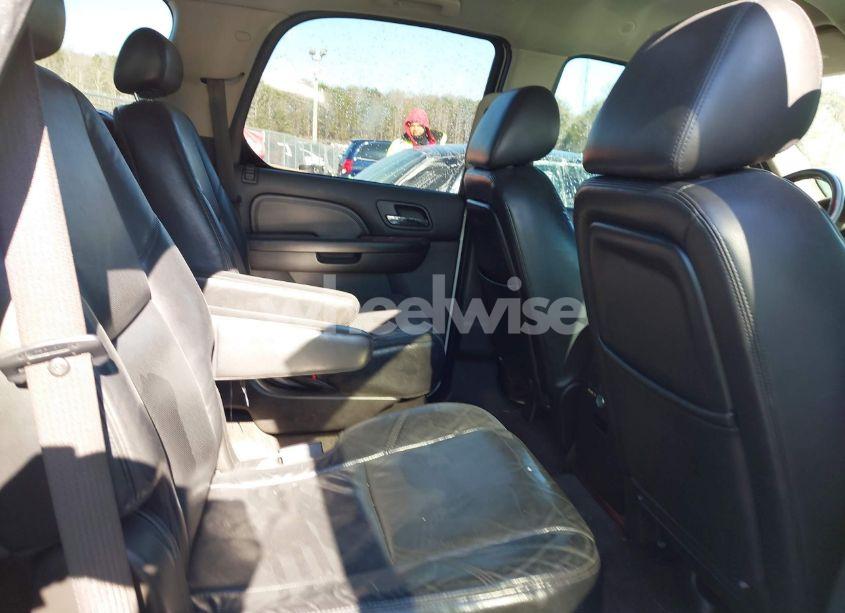 Photo 8 of 2010 Cadillac Escalade STANDARD (VIN 1GYUCAEF4AR226514)