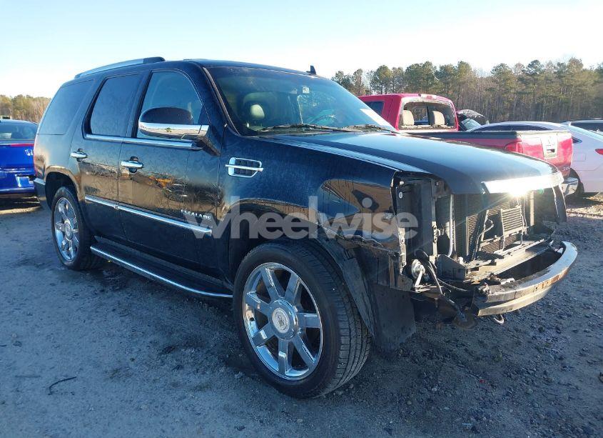 2010 Cadillac Escalade LUXURY (VIN 1GYUCBEF5AR270687) main photo